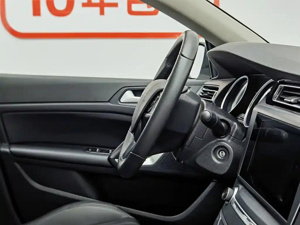 Peugeot 408 2020 360THP 10th Anniversary Edition — миниатюра 22