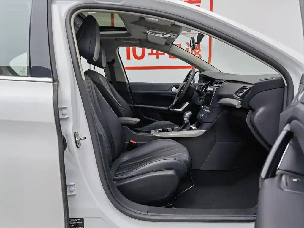 Peugeot 408 2020 360THP 10th Anniversary Edition — миниатюра 23