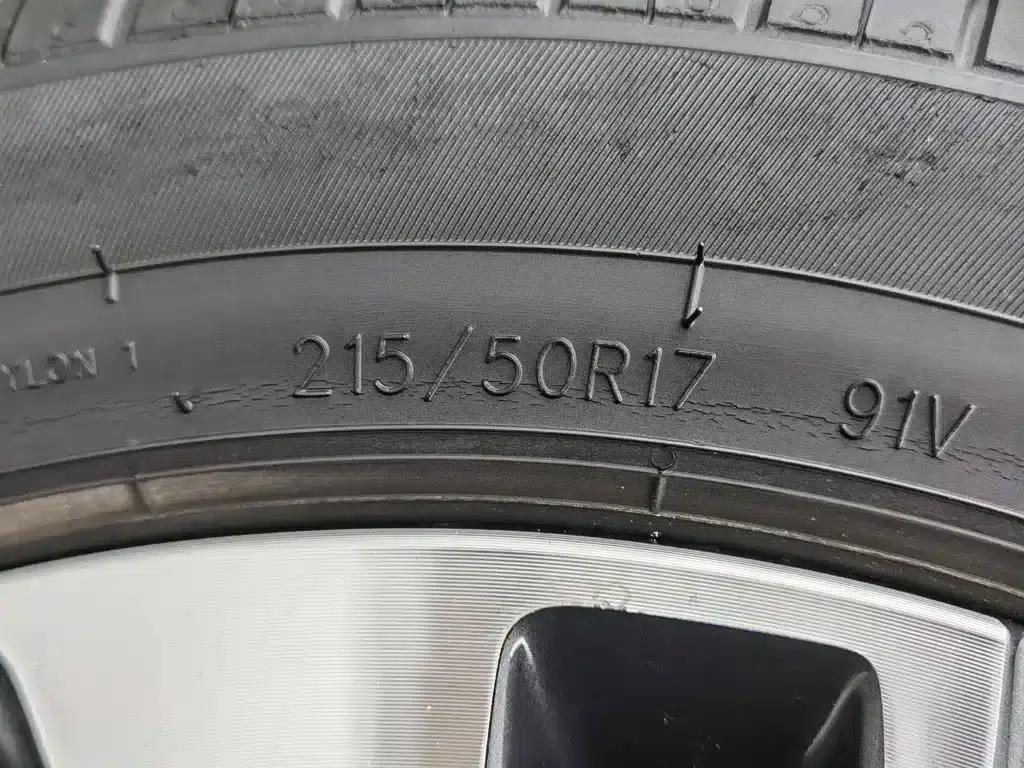 Peugeot 408 2020 360THP 10th Anniversary Edition — миниатюра 24