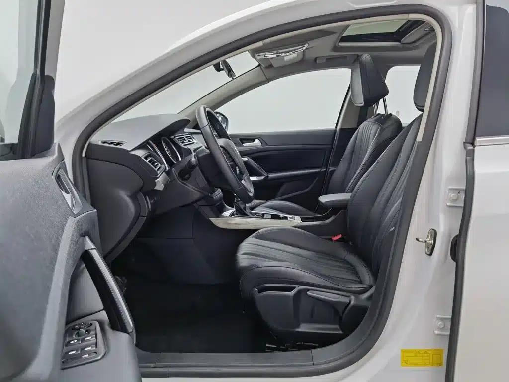 Peugeot 408 2020 360THP 10th Anniversary Edition — миниатюра 10
