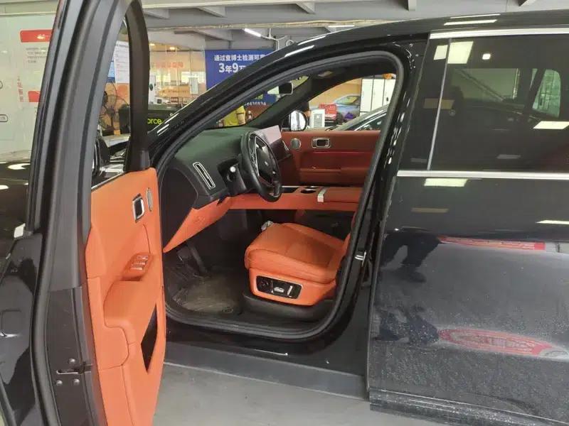 Li Auto L8 2024 Max Edition — миниатюра 7