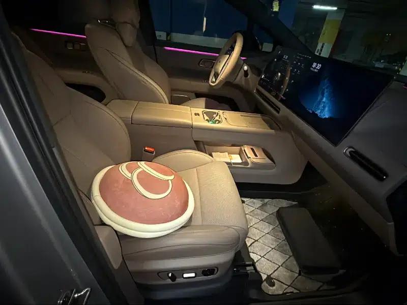 Li Auto i6 2025 AWD Standard Edition — миниатюра 11