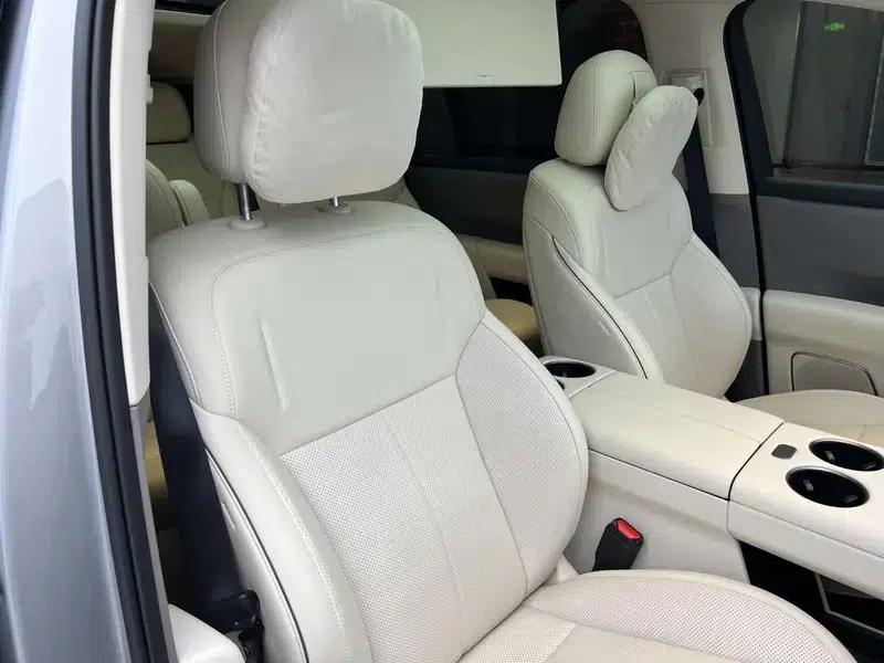 Li Auto i8 2025 Standard Edition — миниатюра 16
