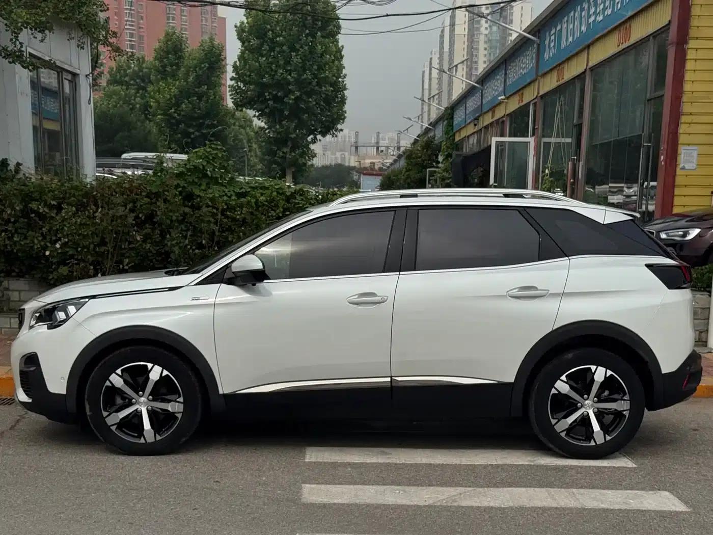 Peugeot 4008 2017 350THP Luxury Edition — миниатюра 3