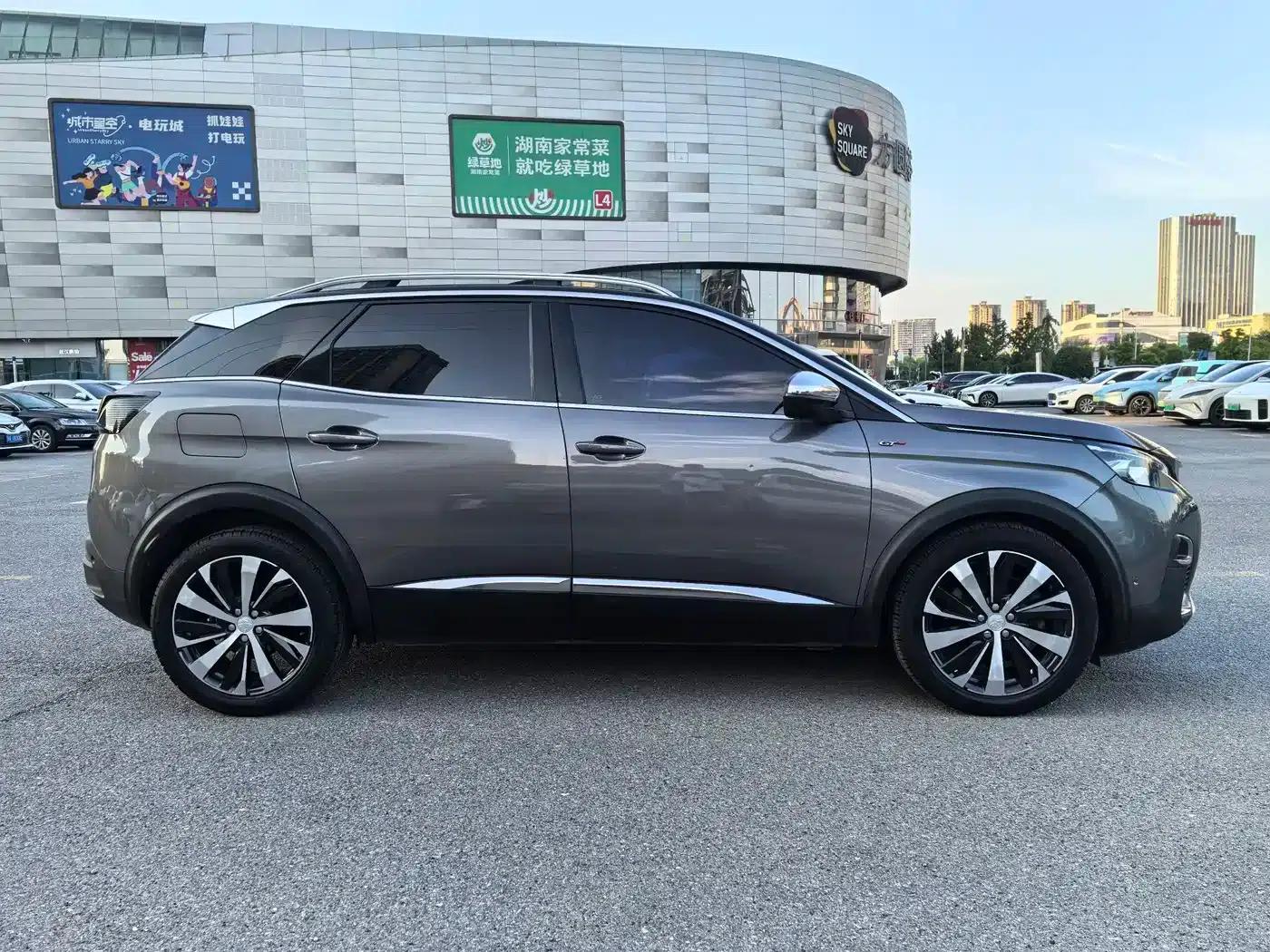 Peugeot 4008 2017 380THP Luxury GT Edition — миниатюра 8