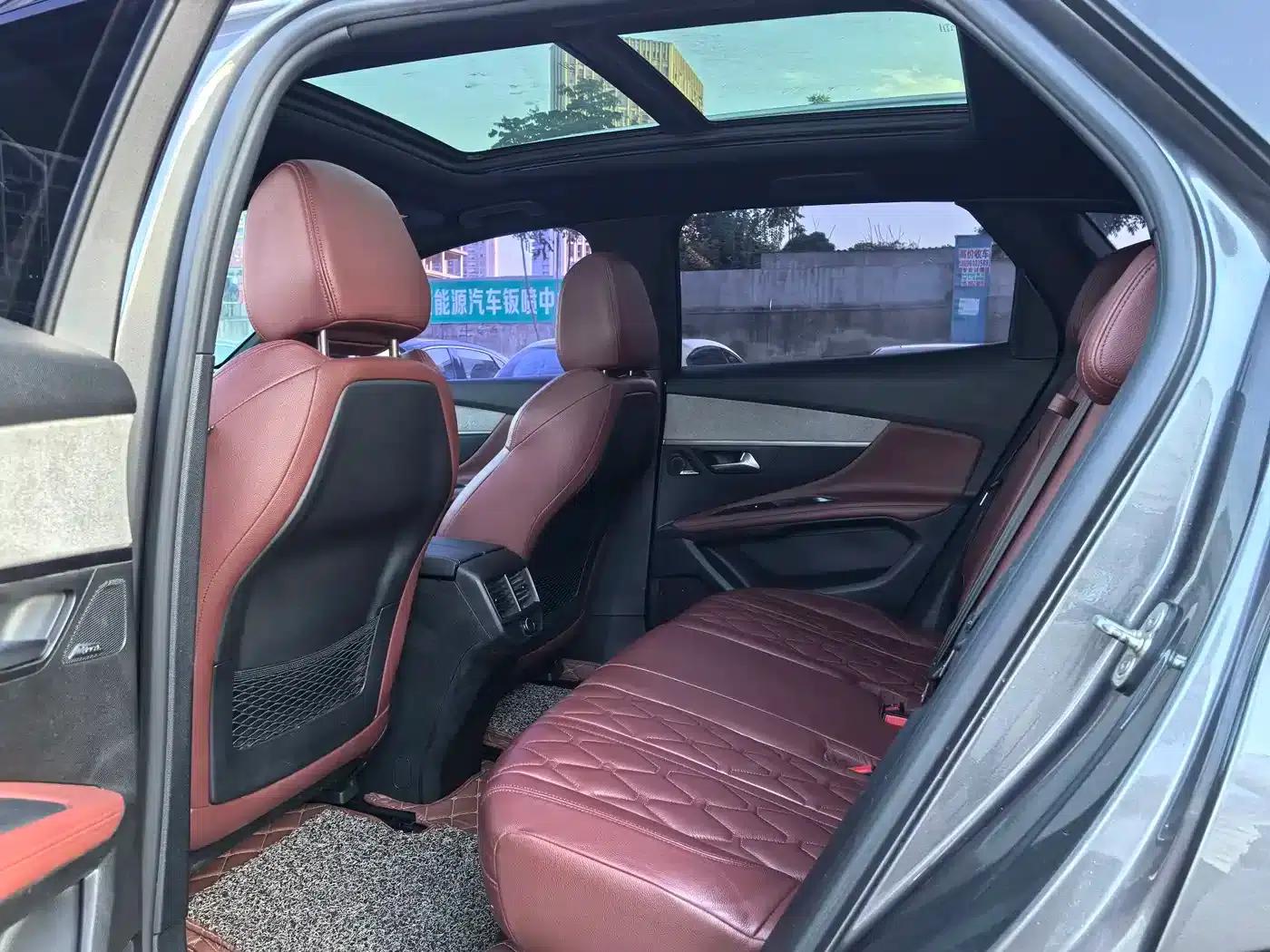 Peugeot 4008 2017 380THP Luxury GT Edition — миниатюра 10