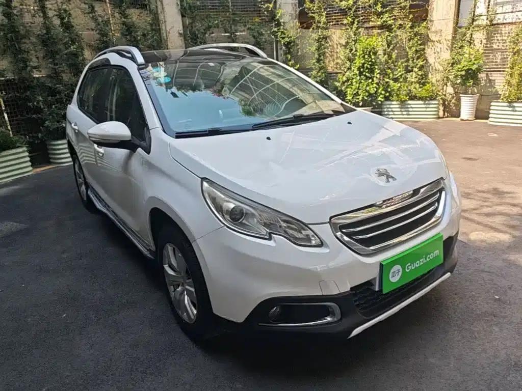 Peugeot 2008 2014 Model 1.6L Automatic Fashion Edition — миниатюра 4