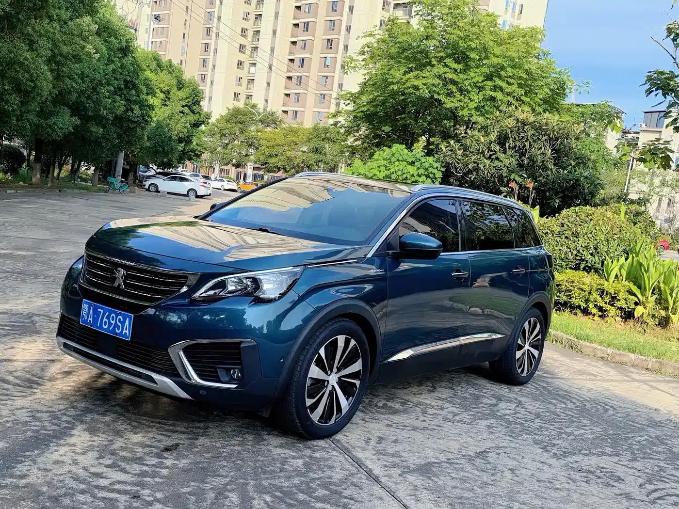 Peugeot 5008 2017 380THP 7-seater Luxury Edition — миниатюра 1