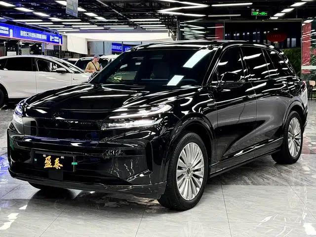 2025 Audi L90 Six-Seat Ultra