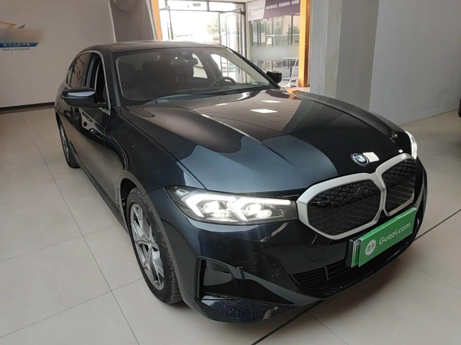 BMW i3 2025 eDrive 35 L — миниатюра 3