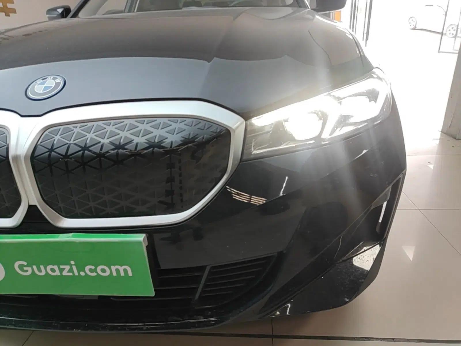 BMW i3 2025 eDrive 35 L — миниатюра 8