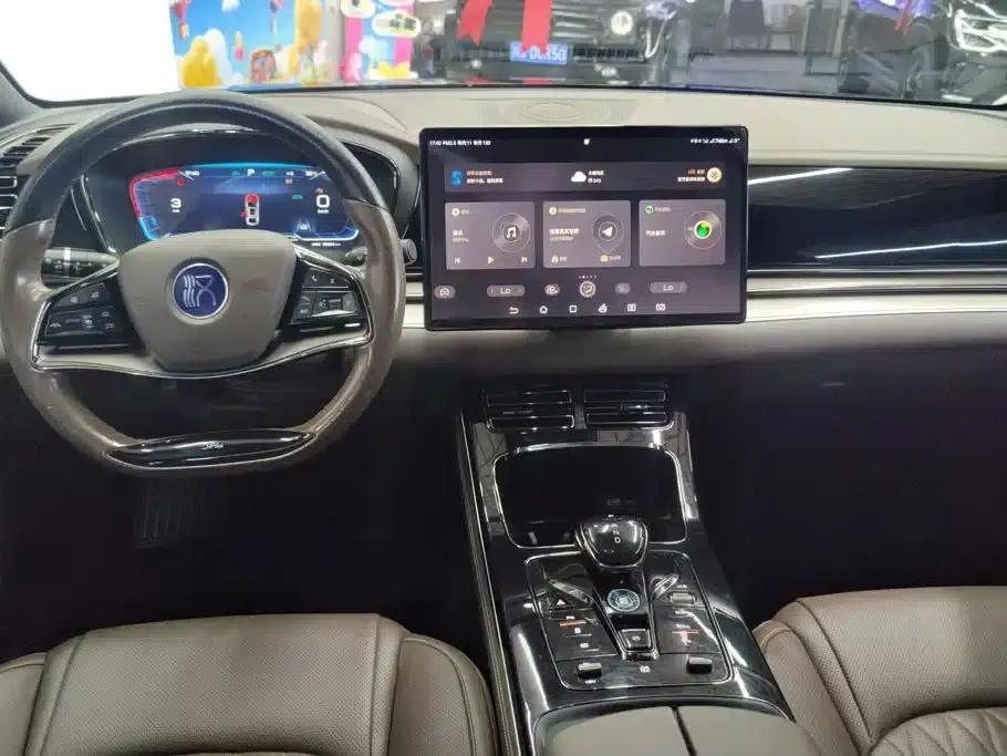 Han 2022 DM-i 121KM Premium Edition — миниатюра 12