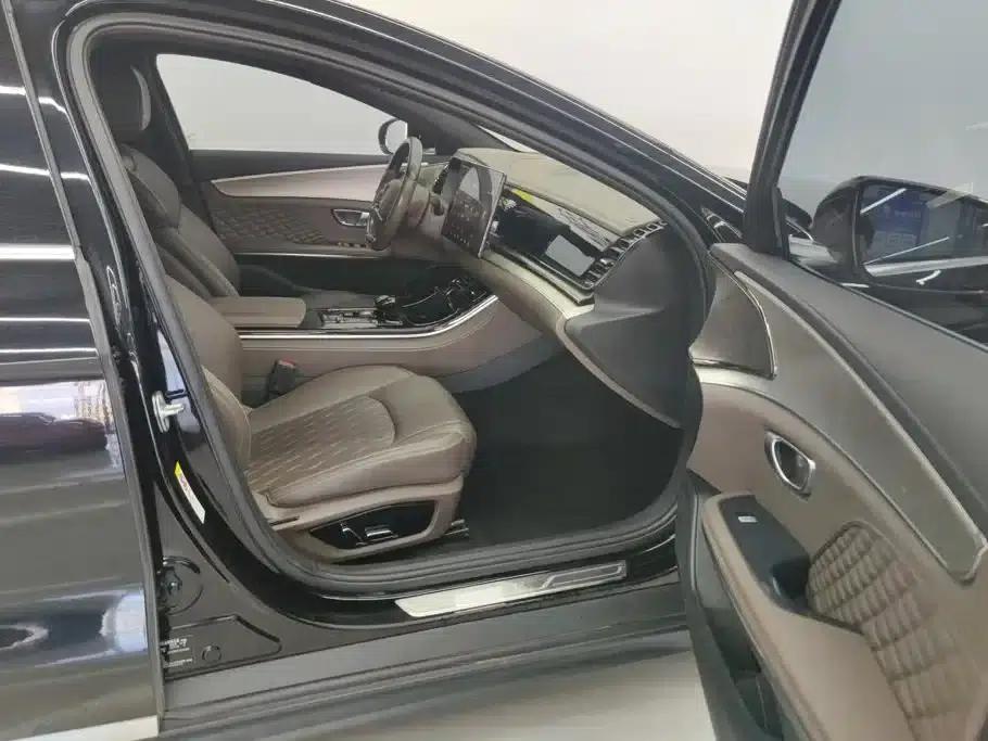 Han 2022 DM-i 121KM Premium Edition — миниатюра 8