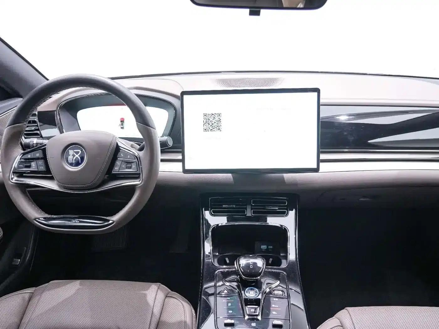 Han 2022 DM-i 121KM Premium Edition — миниатюра 12