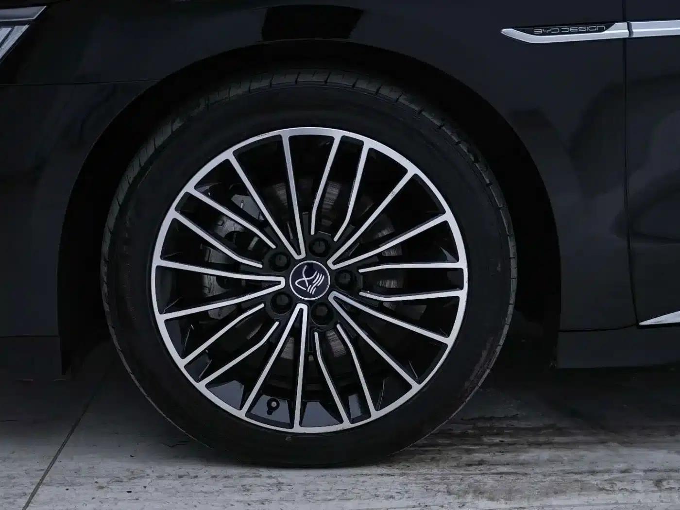 Han 2022 DM-i 121KM Premium Edition — миниатюра 10