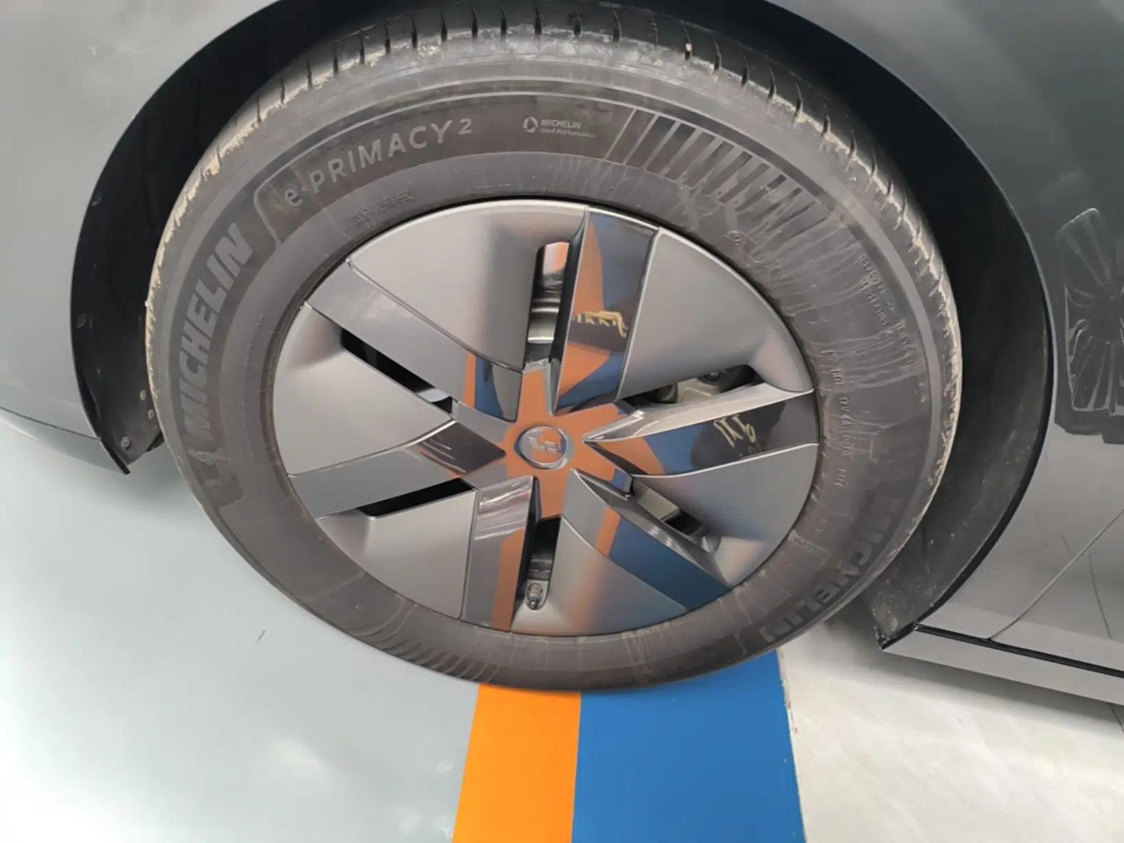 Li Auto MEGA 2024 Ultra Model — миниатюра 10