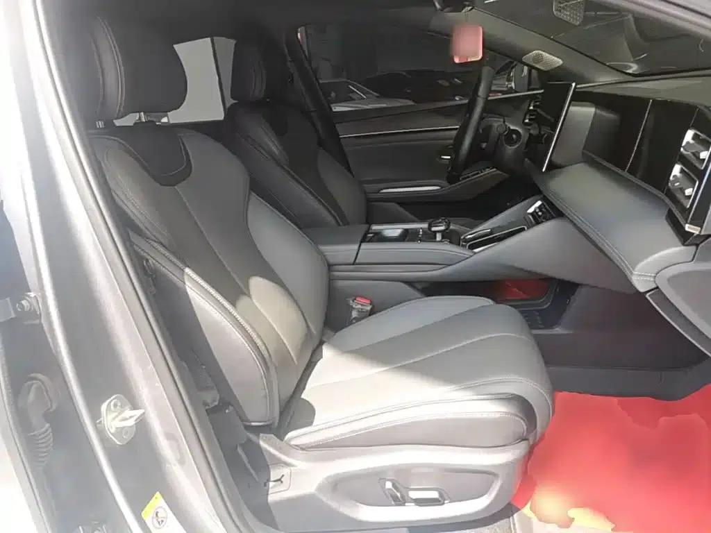 Qin L 2024 DM-i 120KM Super Edition — миниатюра 25