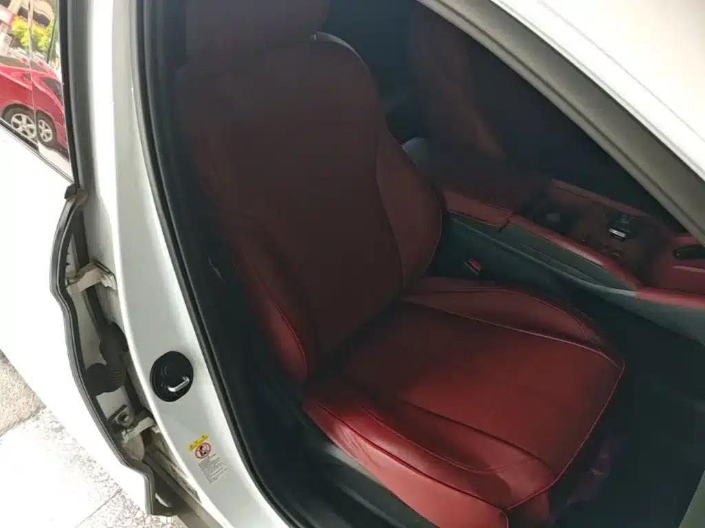 Qin L 2024 DM-i 80KM Leading Edition — миниатюра 25