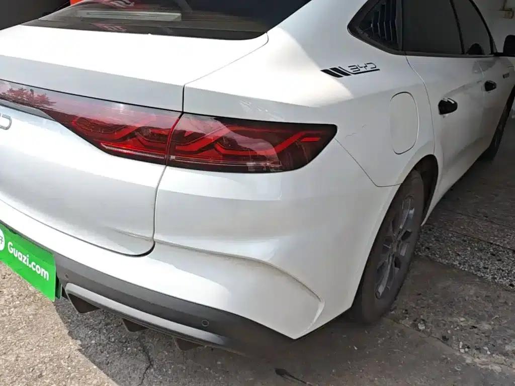 Qin L 2024 DM-i 80KM Leading Edition — миниатюра 8