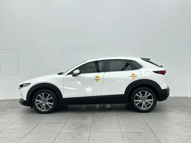 Mazda CX-30 2021 2.0L Automatic Comfort Edition — миниатюра 4
