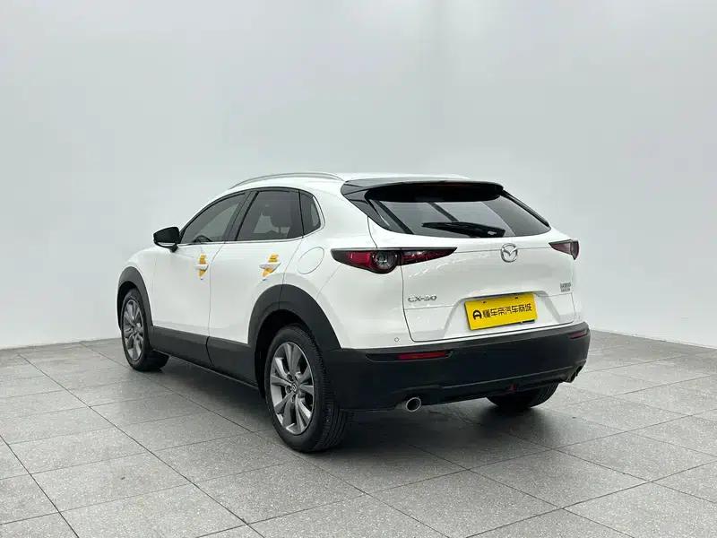 Mazda CX-30 2021 2.0L Automatic Comfort Edition — миниатюра 5
