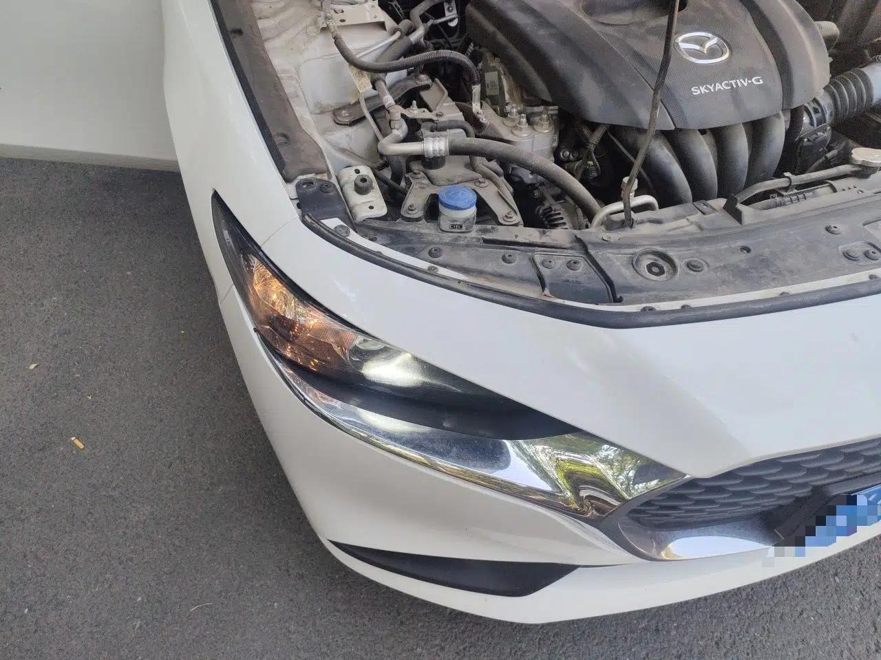 Mazda 3 Axela 2020 1.5L Automatic Zhiyue Sunroof Version — миниатюра 7