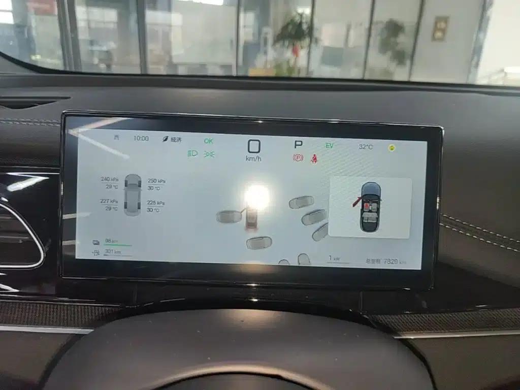 Seal 06 2025 DM-i Intelligent Driving Edition 120KM Premium Model — миниатюра 12