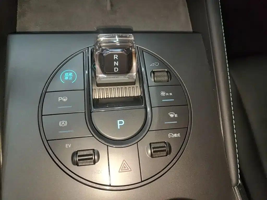 Seal 06 2025 DM-i Intelligent Driving Edition 120KM Premium Model — миниатюра 14