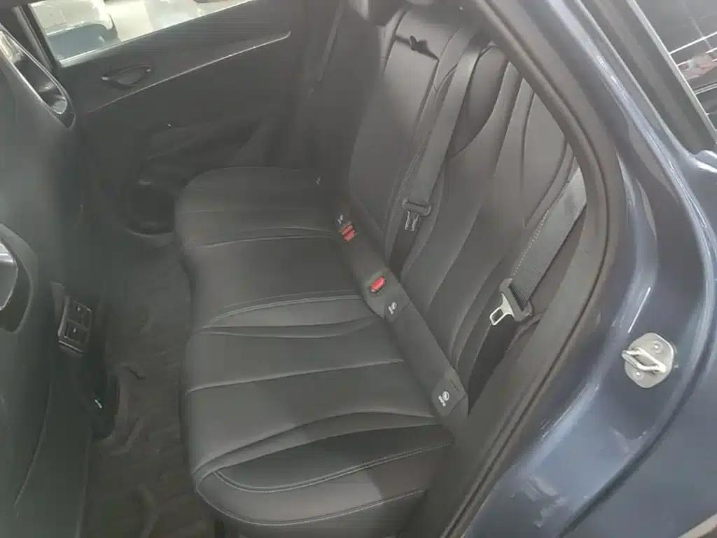 Seal 06 2025 DM-i Intelligent Driving Edition 120KM Premium Model — миниатюра 17