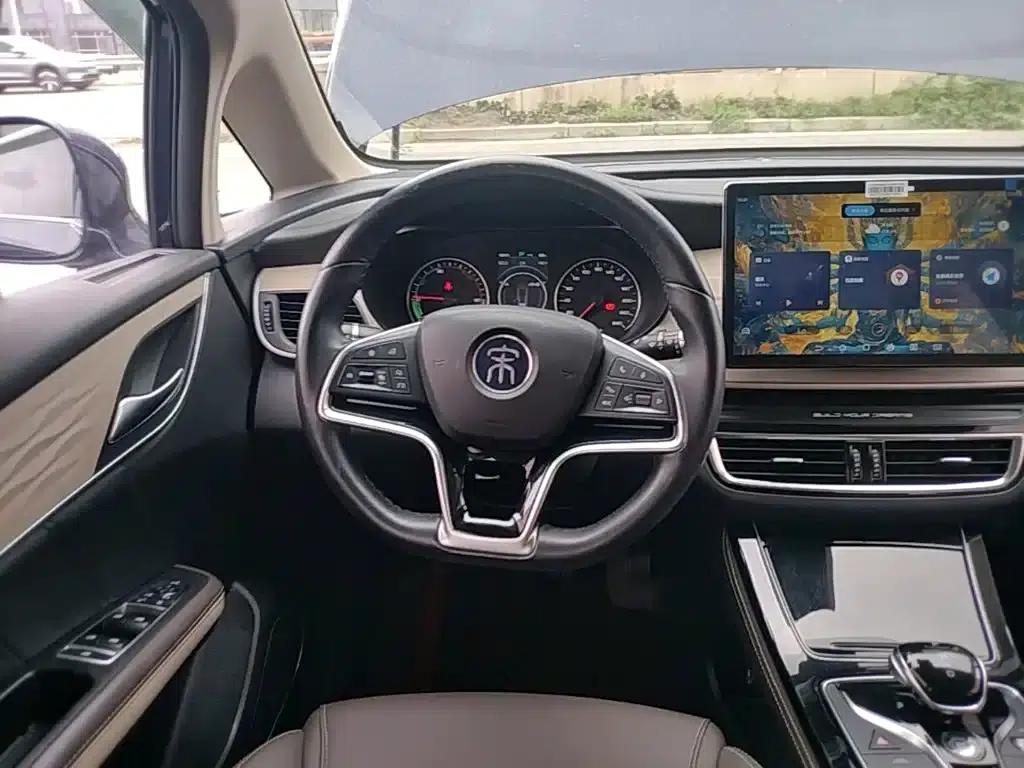 Song MAX New Energy 2022 DM-i 105KM Flagship Edition — миниатюра 11