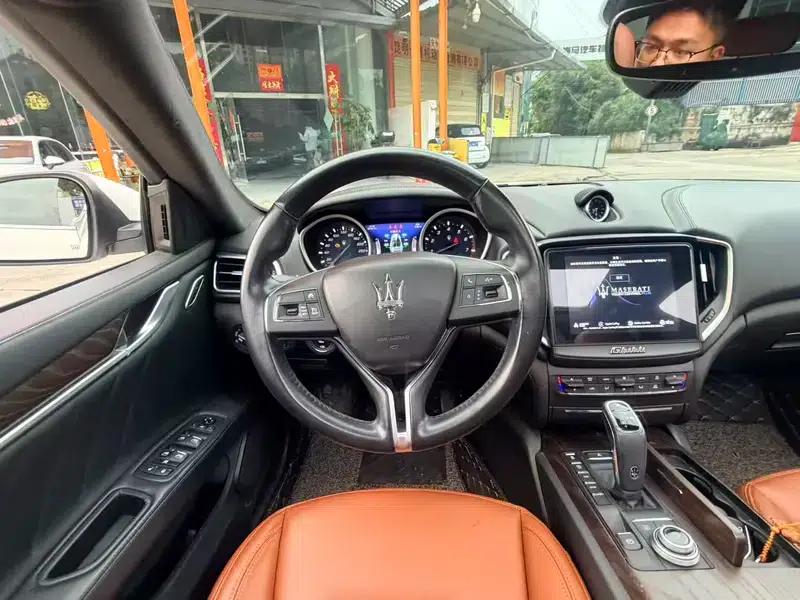 2019 Ghibli 3.0T 350Hp Standard Edition (China V Emission Standard) — миниатюра 17