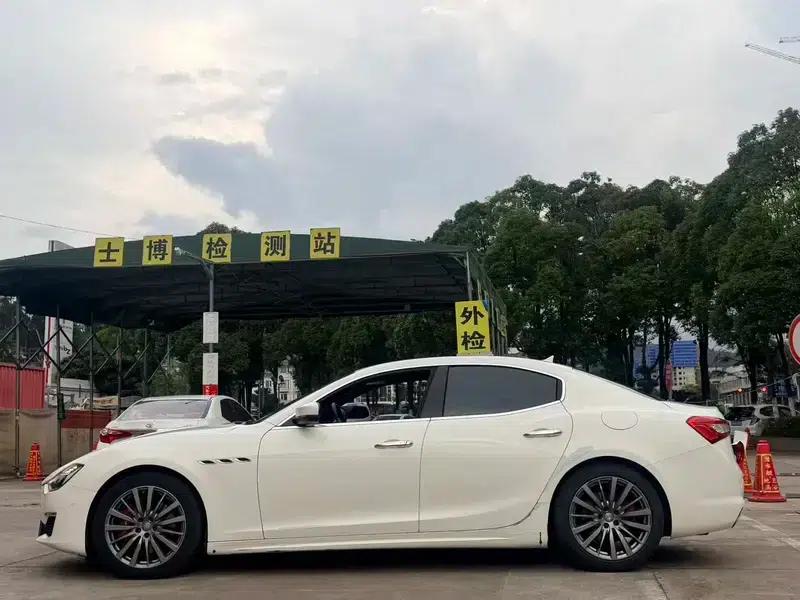 2019 Ghibli 3.0T 350Hp Standard Edition (China V Emission Standard) — миниатюра 4