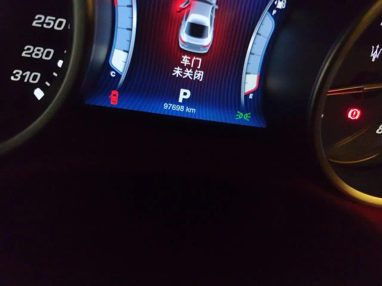Maserati Ghibli 2014 3.0T Standard Edition — миниатюра 12
