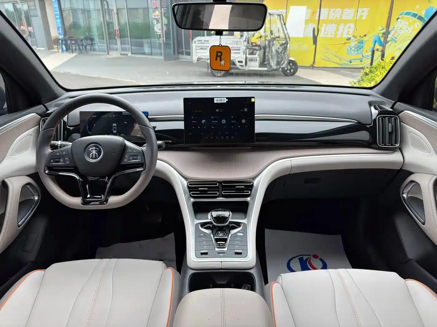 Song Pro New Energy 2024 Glory Edition DM-i 71KM Navigation Model — миниатюра 7