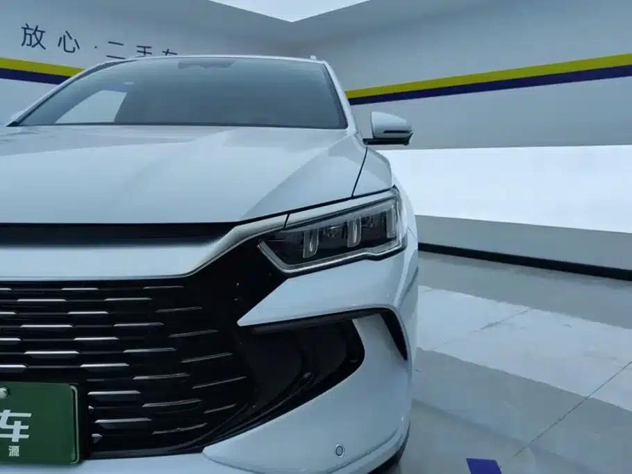 Song Pro New Energy 2024 Glory Edition DM-i 110KM Excellent Model — миниатюра 5