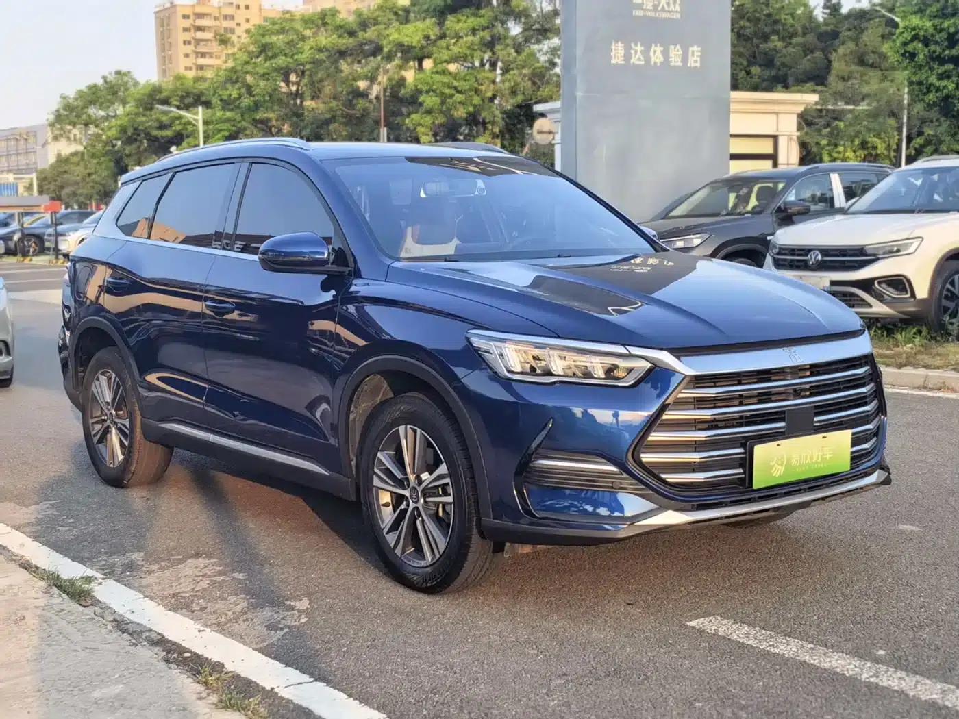 Song Pro New Energy 2022 DM-i 51km Luxury Edition — миниатюра 3