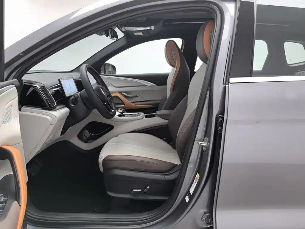 Song Pro New Energy 2022 DM-i 51km Premium Edition — миниатюра 10