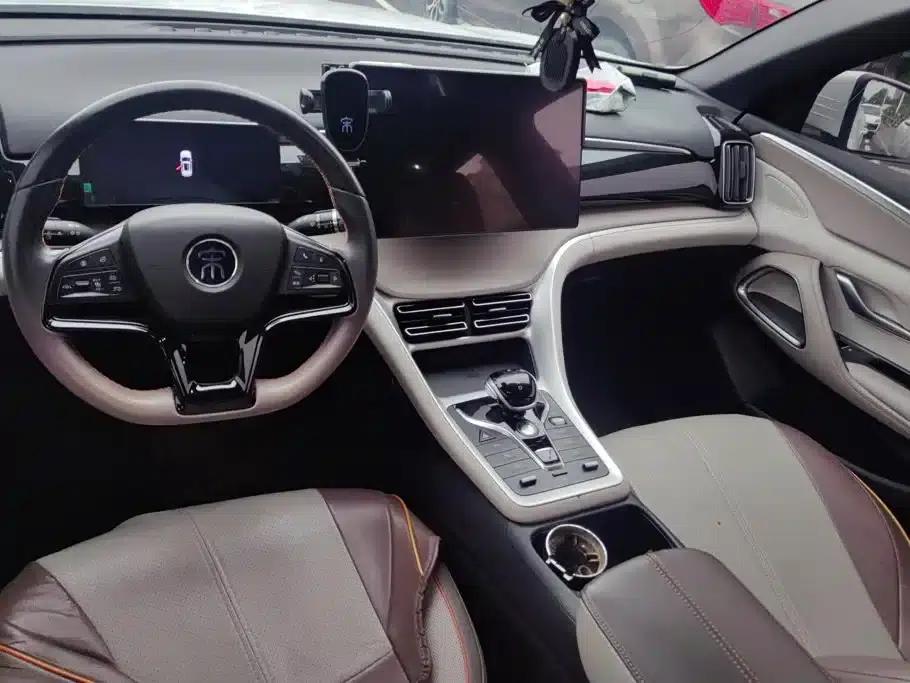 Song Pro New Energy 2023 Champion Edition DM-i 110KM Excellent Model — миниатюра 12