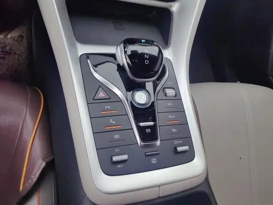 Song Pro New Energy 2023 Champion Edition DM-i 110KM Excellent Model — миниатюра 16