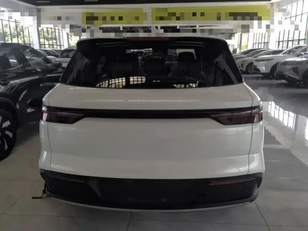Song Pro New Energy 2024 Glory Edition DM-i 110KM Excellent Model — миниатюра 6
