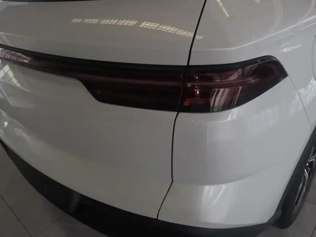 Song Pro New Energy 2024 Glory Edition DM-i 110KM Excellent Model — миниатюра 8
