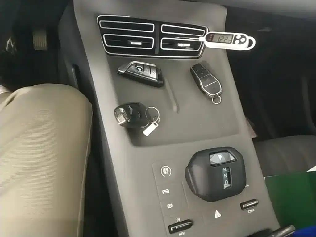 Song Pro New Energy 2025 Model, Second Generation Intelligent Driving Edition DM-i 115KM Superior Type — миниатюра 14