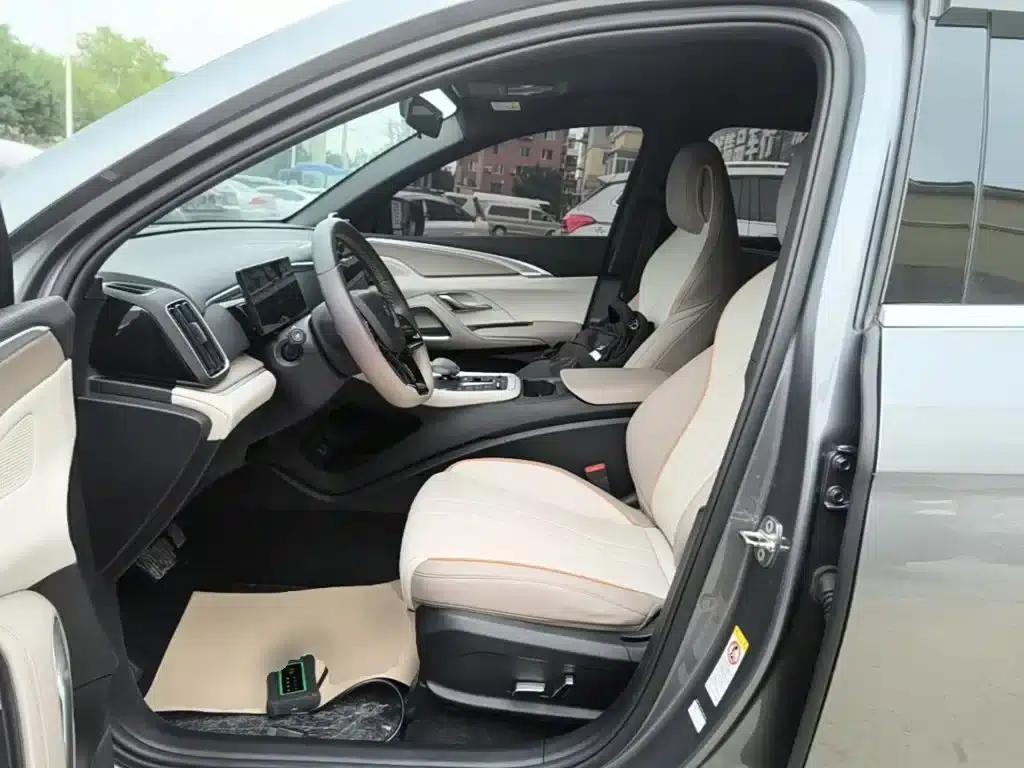 Song Pro New Energy 2024 Glory Edition DM-i 71KM Navigation Model — миниатюра 11