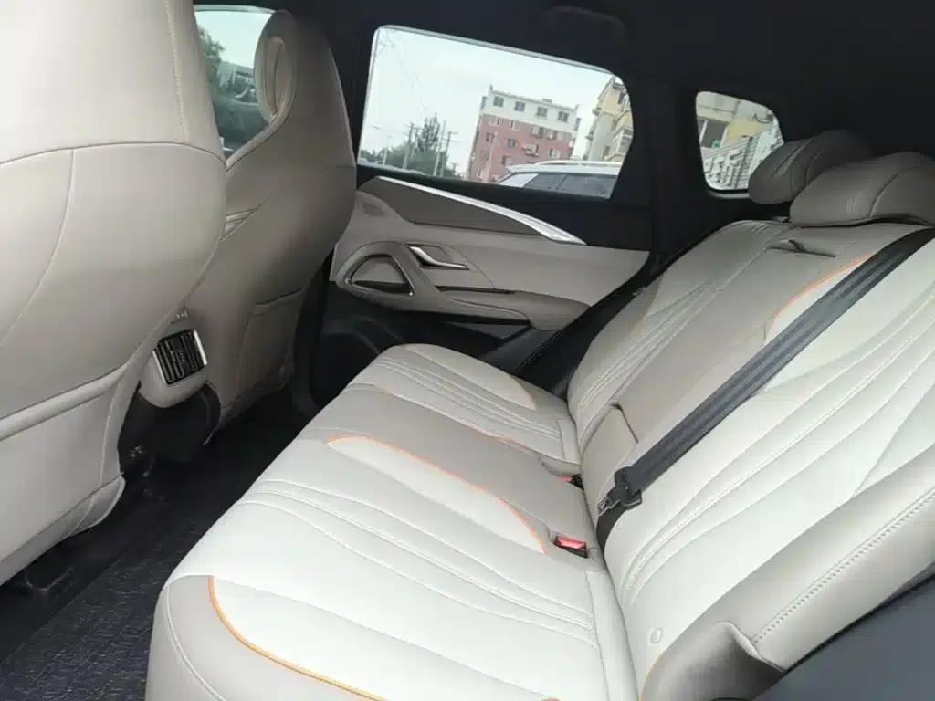 Song Pro New Energy 2024 Glory Edition DM-i 71KM Navigation Model — миниатюра 13