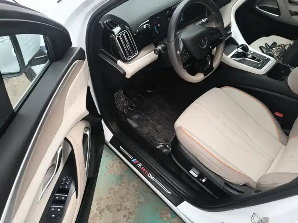 Song Pro New Energy 2024 Glory Edition DM-i 71KM Navigation Model — миниатюра 16