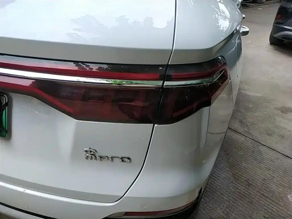 Song Pro New Energy 2022 DM-i 110km Flagship Edition — миниатюра 8