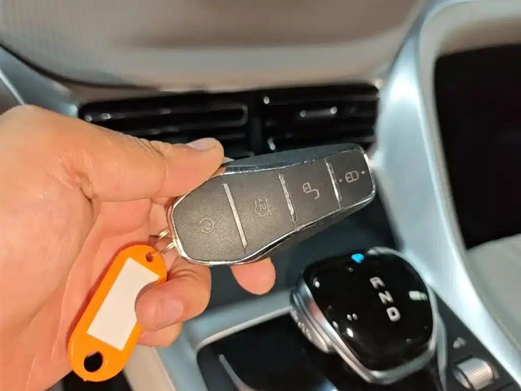 Song Pro New Energy 2024 Glory Edition DM-i 71KM Navigation Model — миниатюра 17