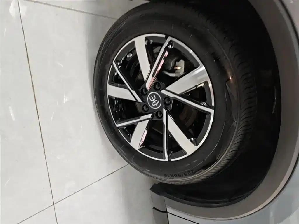 Song Pro New Energy 2024 Glory Edition DM-i 71KM Navigation Model — миниатюра 25