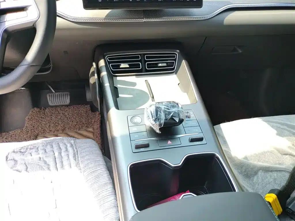 Song Pro New Energy 2025 Model, Second Generation Intelligent Driving Edition DM-i 75KM Leading Edition — миниатюра 14