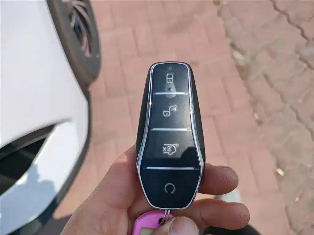 Song Pro New Energy 2025 Model, Second Generation Intelligent Driving Edition DM-i 75KM Leading Edition — миниатюра 9